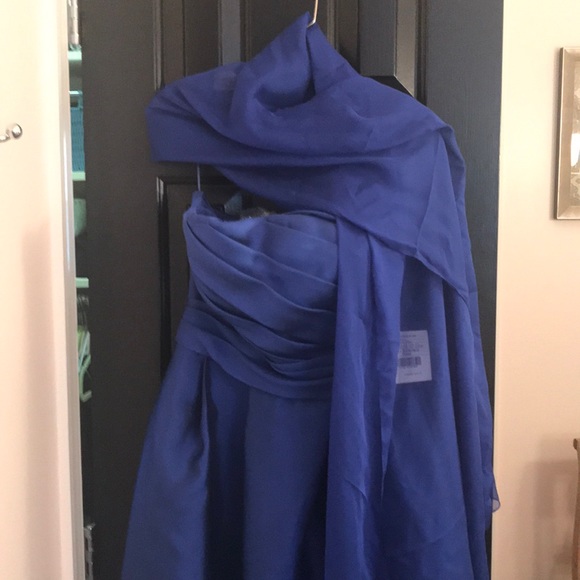 Beautiful strapless long wedding blue dress! - Picture 8 of 8